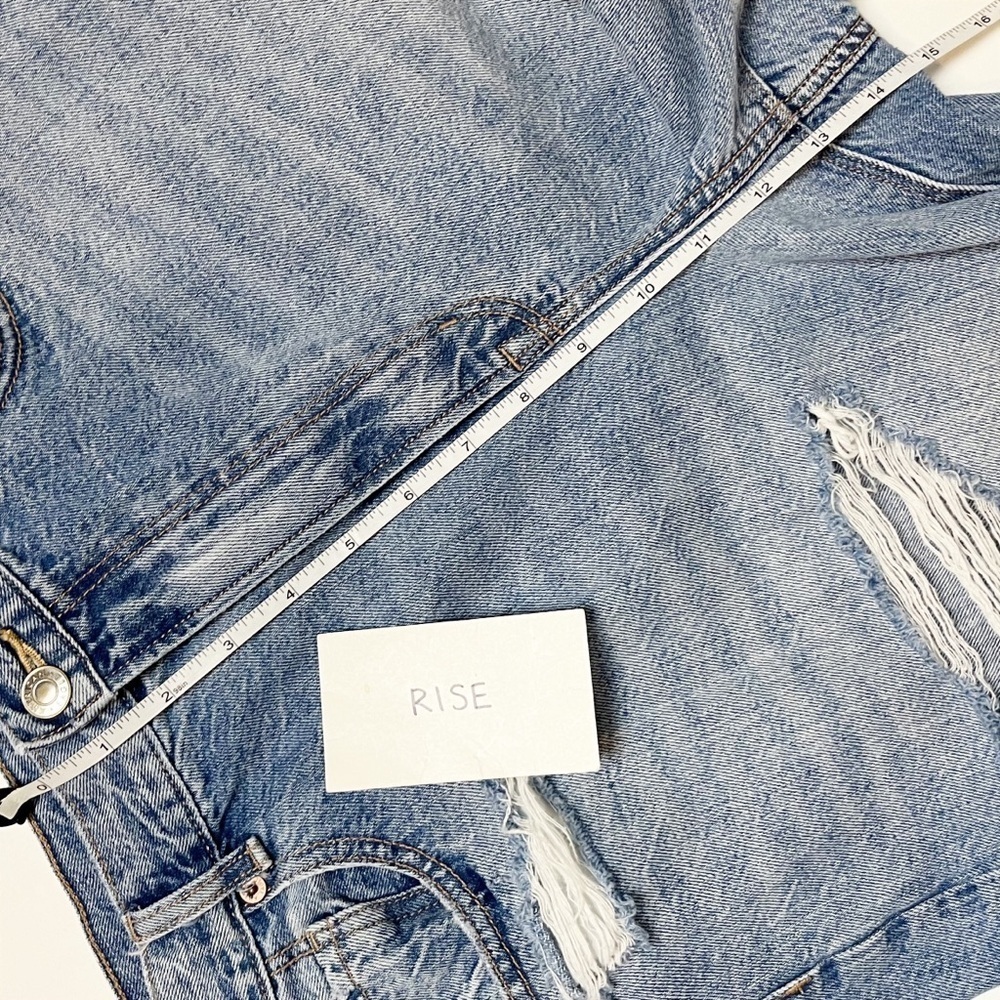 American Eagle Highest Rise Mom Jeans 12 light wash distressed destroyed ripped - Picture 11 of 14